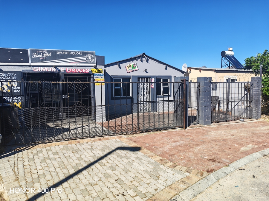 2 Bedroom Property for Sale in Sercor Park Western Cape